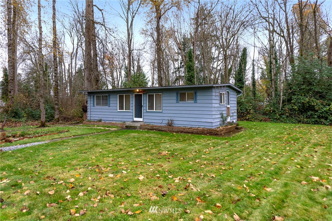 17620 116th Avenue Southeast Renton, WA 98058 - Photo 18 of 21 Gallery Image 18