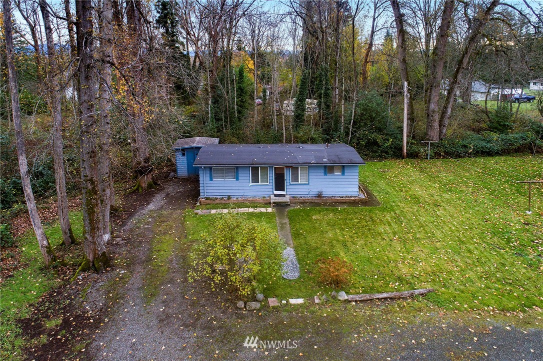 17620 116th Avenue Southeast Renton, WA 98058 - Photo 4 of 21 Gallery Image 4