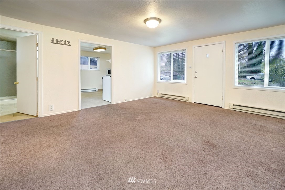 17620 116th Avenue Southeast Renton, WA 98058 - Photo 6 of 21 Gallery Image 6