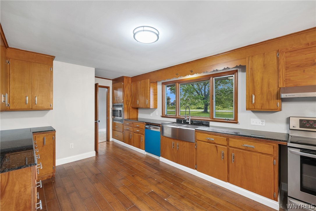 1918 Lake Road Porter, NY 14174 - Photo 15 of 44