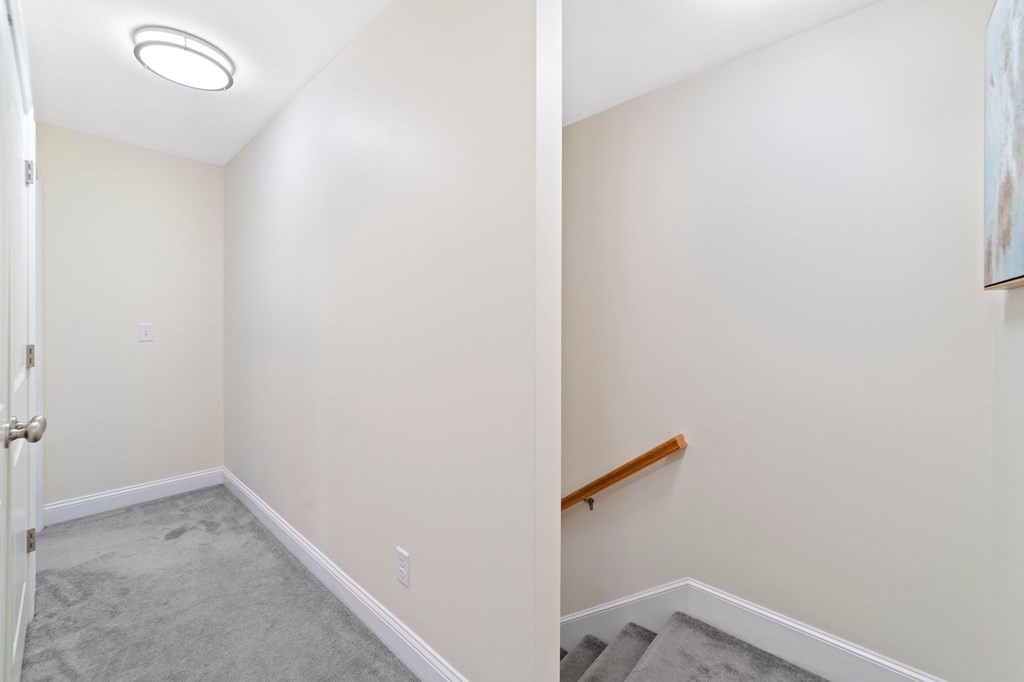 311 Littleton Road, Unit 60 Chelmsford, MA 01824 - Photo 34 of 42 a view of small space