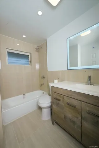 $670,000 | 741 Ocean Avenue, Bohemia, NY 11716