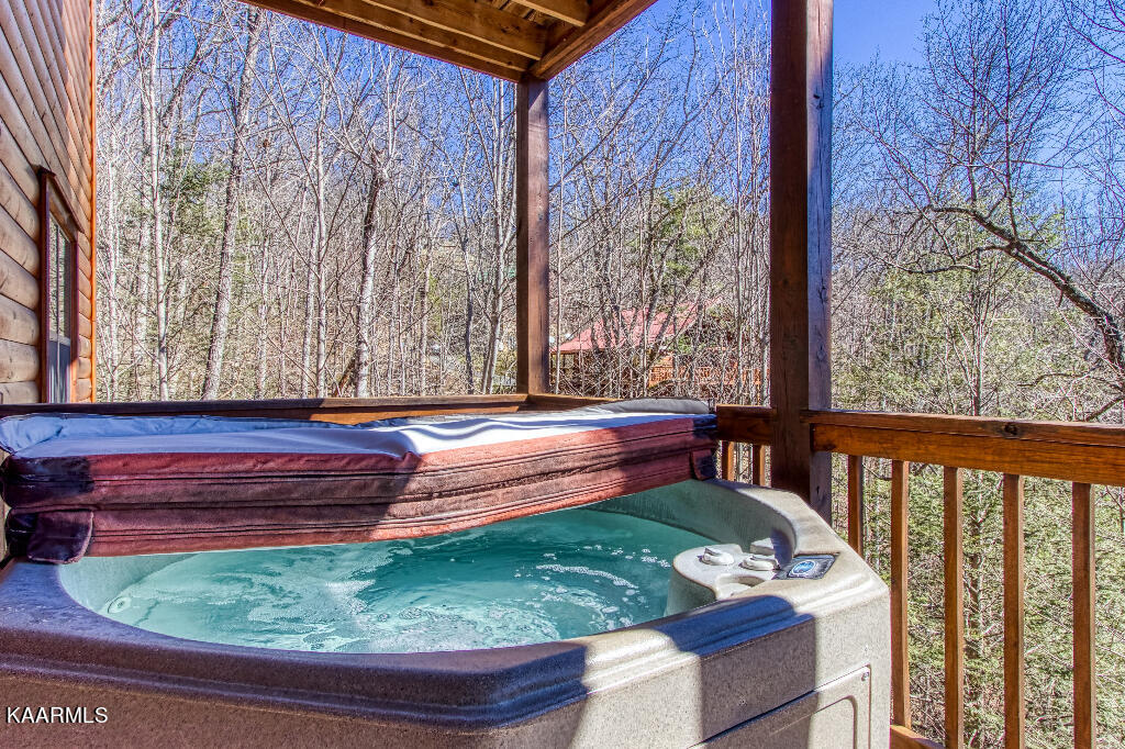 2440 Breezy Road Sevierville, TN 37876 - Photo 20 of 25 19