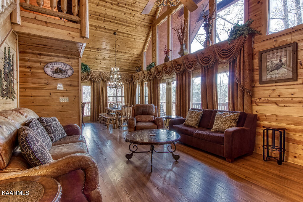 2440 Breezy Road Sevierville, TN 37876 - Photo 3 of 25 02