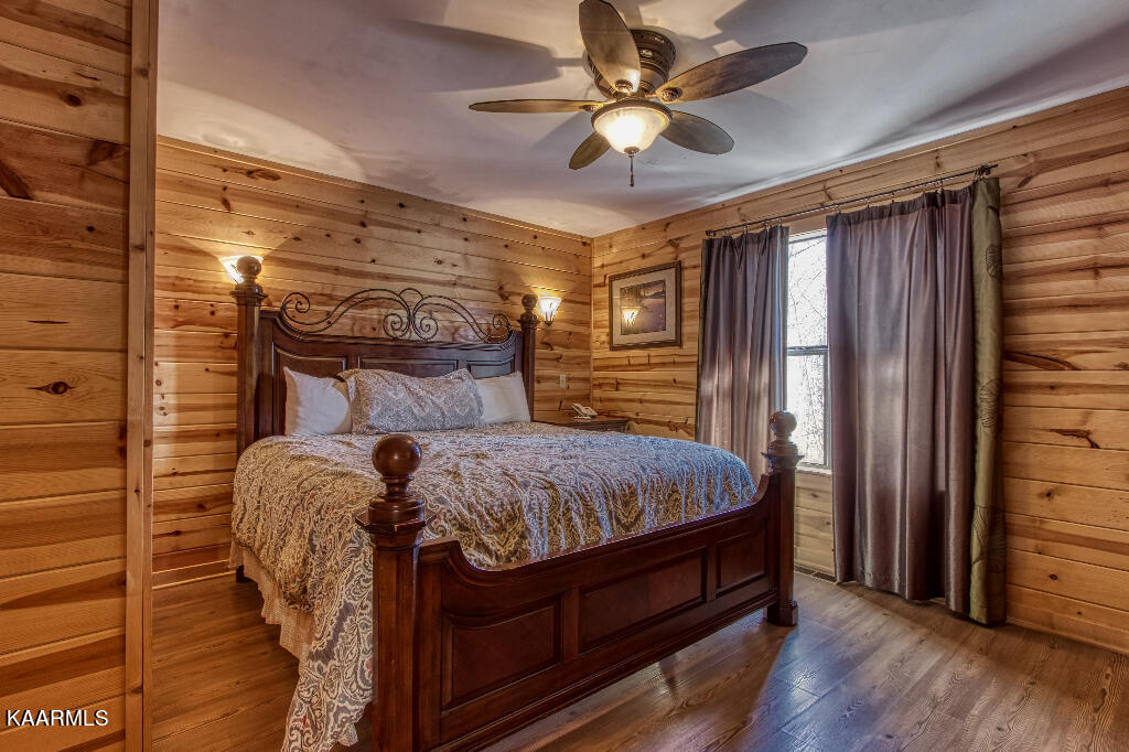 2440 Breezy Road Sevierville, TN 37876 - Photo 8 of 25 07