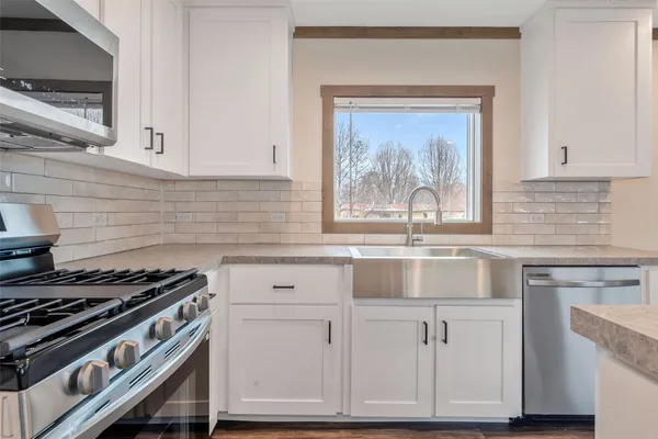 $299,000 | 2900 West Acres Drive, Unit 61, Steamboat Springs, CO 80487