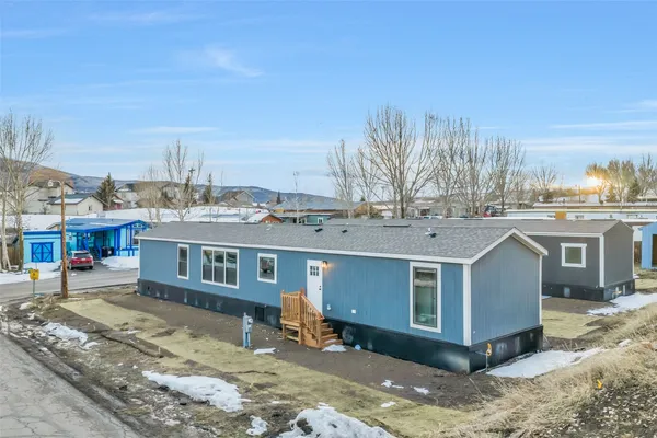 $299,000 | 2900 West Acres Drive, Unit 61, Steamboat Springs, CO 80487