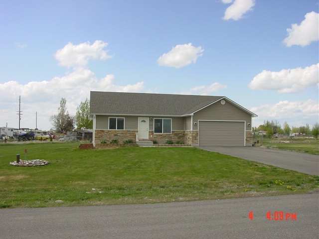 4007 East 66 North Rigby, ID 83442 - Photo 1 of 1 Main View