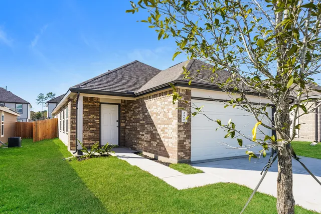 front view of house with a yard