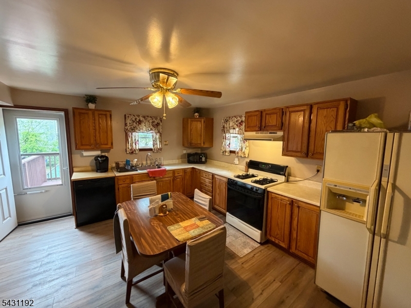 219 Taylor Street Riverside, NJ 08075 - Photo 14 of 31