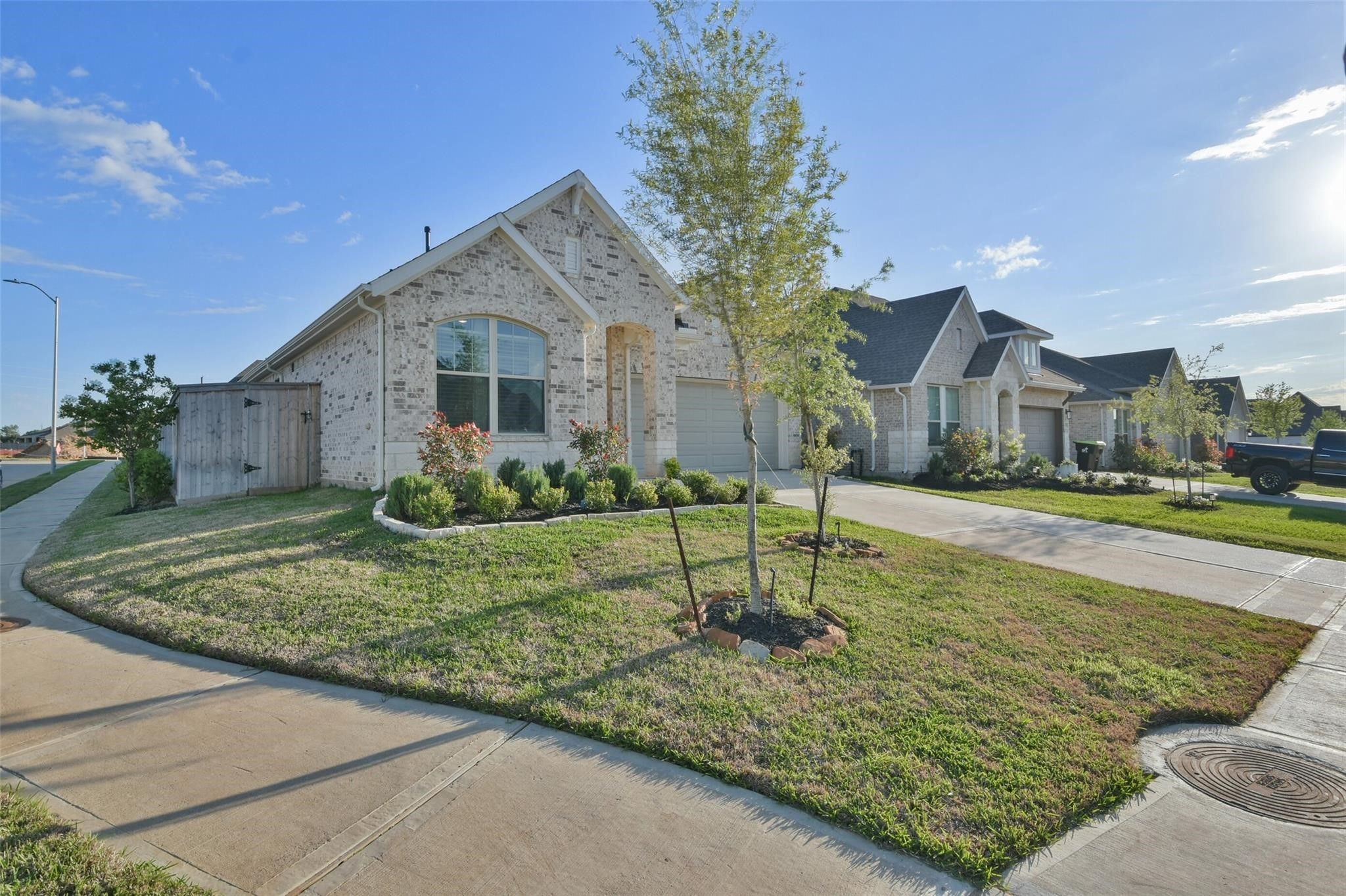 42533 Summer Crest Road Magnolia, TX 77354 - Photo 3 of 28 View of the corner front yard.