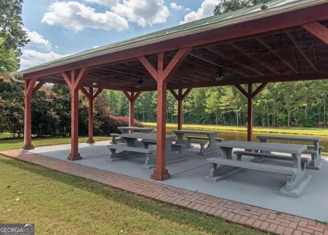 $379,900 | 196 Olmstead Court, Fayetteville, GA 30215