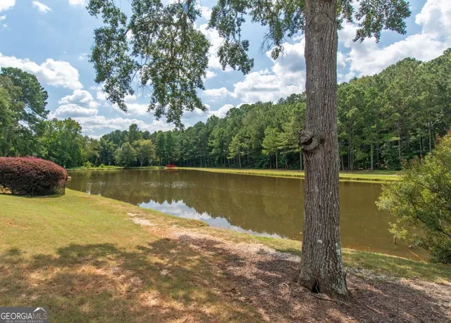 $379,900 | 196 Olmstead Court, Fayetteville, GA 30215