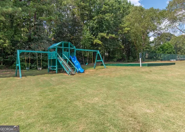 $379,900 | 196 Olmstead Court, Fayetteville, GA 30215