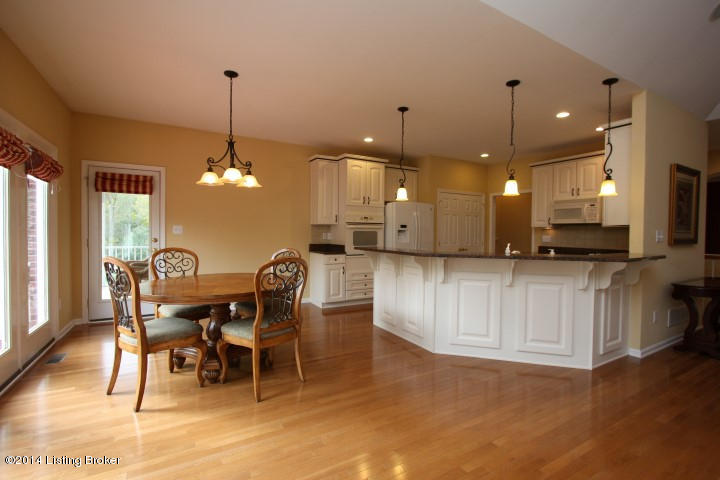 2706 Razor View Court Louisville, KY 40299 - Photo 14 of 42 kitchen3 (2) (Small)