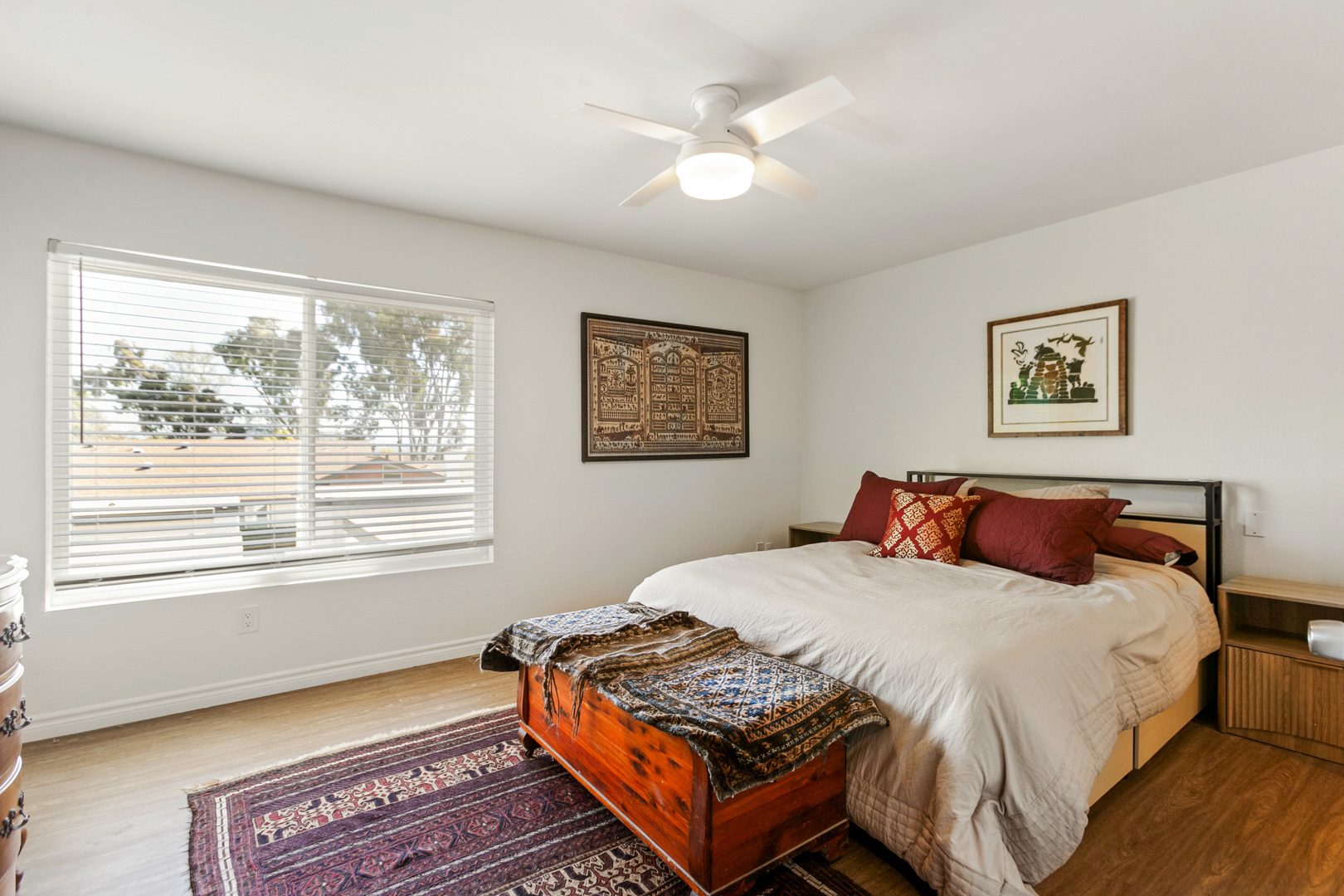 2033 Shadytree Lane Encinitas, CA 92024 - Photo 4 of 24