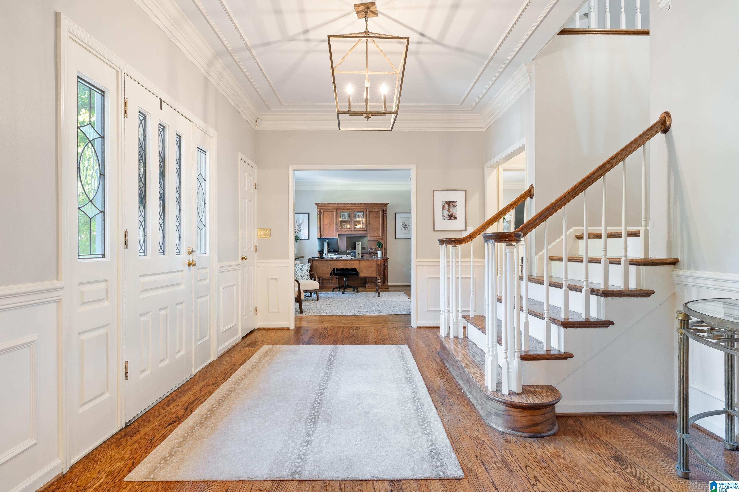 2005 Country Ridge Circle Birmingham, AL 35243 - Photo 3 of 57
