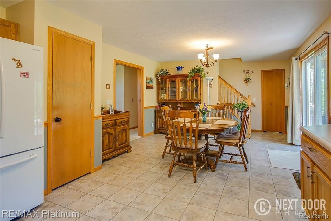 9101 Crofoot Road Fowlerville, MI 48836 - Photo 8 of 32 DSC00415 copy.jpg