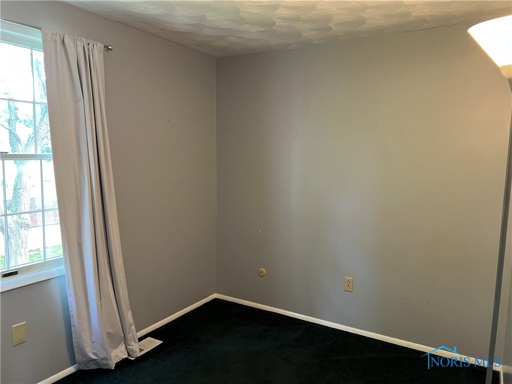 6530 Brixton Road Maumee, OH 43537 - Photo 17 of 31 Gallery Image 17