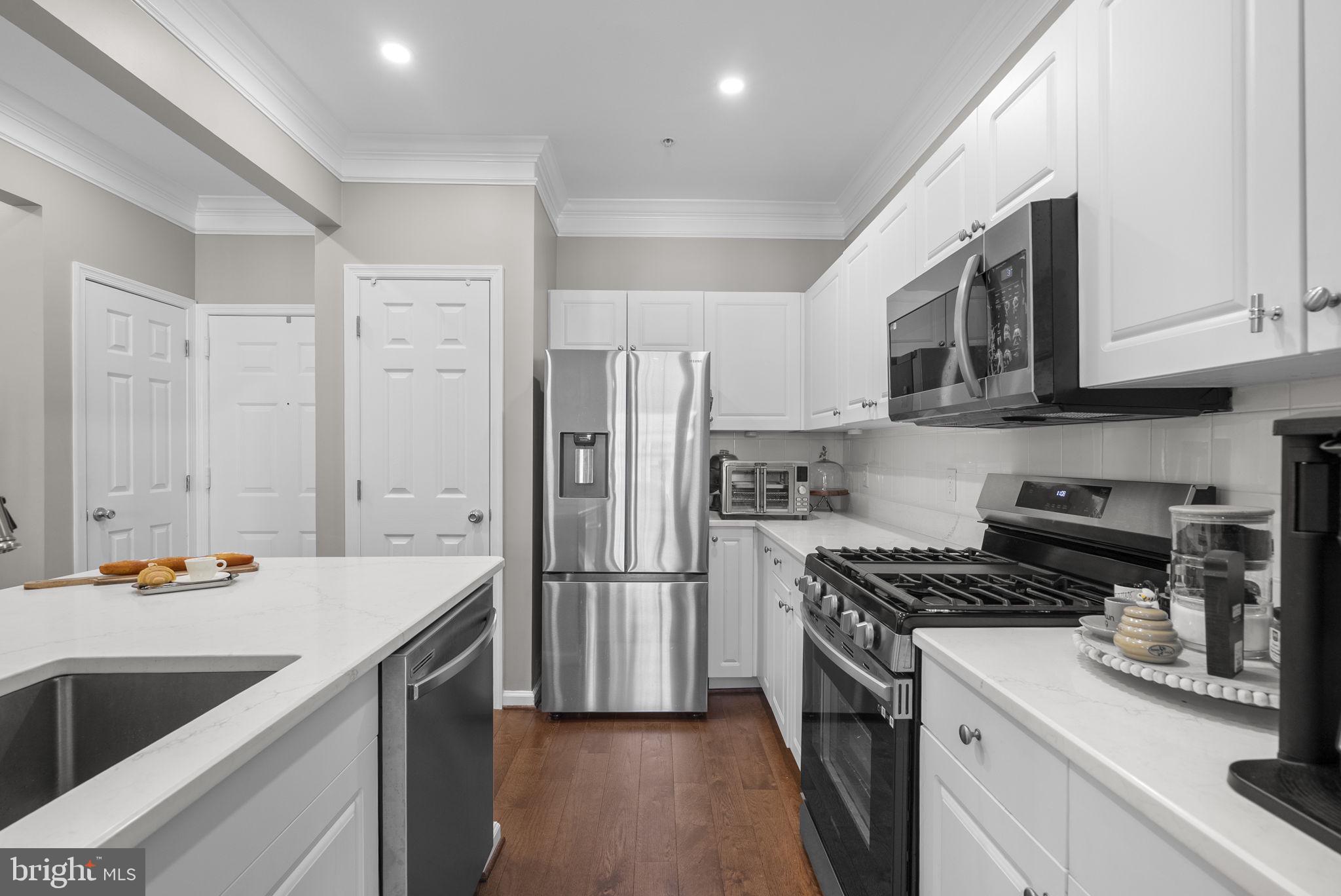27 Booth Street, Unit 346 Gaithersburg, MD 20878 - Photo 12 of 29
