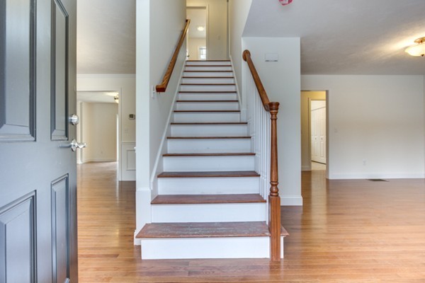 75 Meadow Road Townsend, MA 01469 - Photo 8 of 16