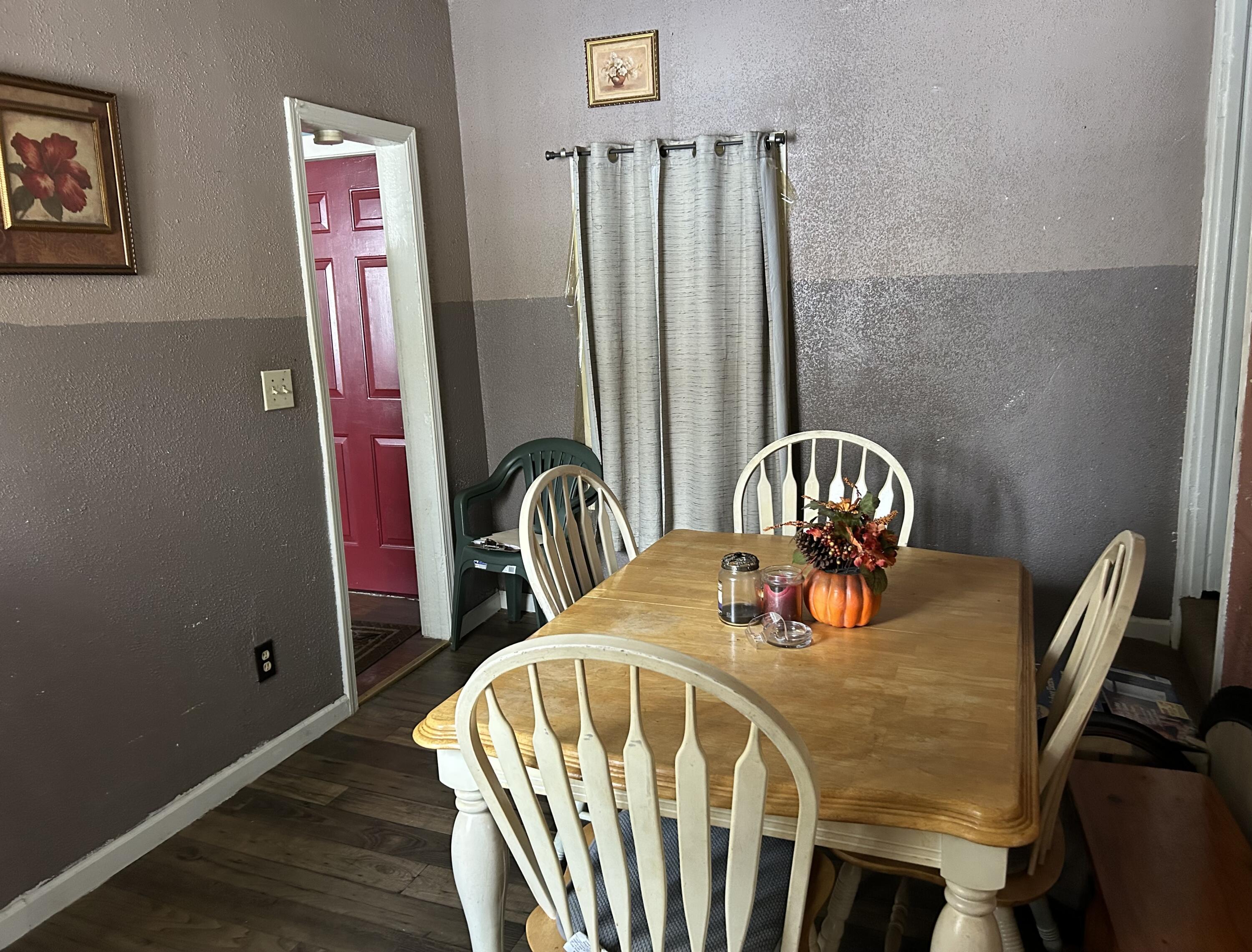 403 Walnut Street Dowagiac, MI 49047 - Photo 5 of 19 image5