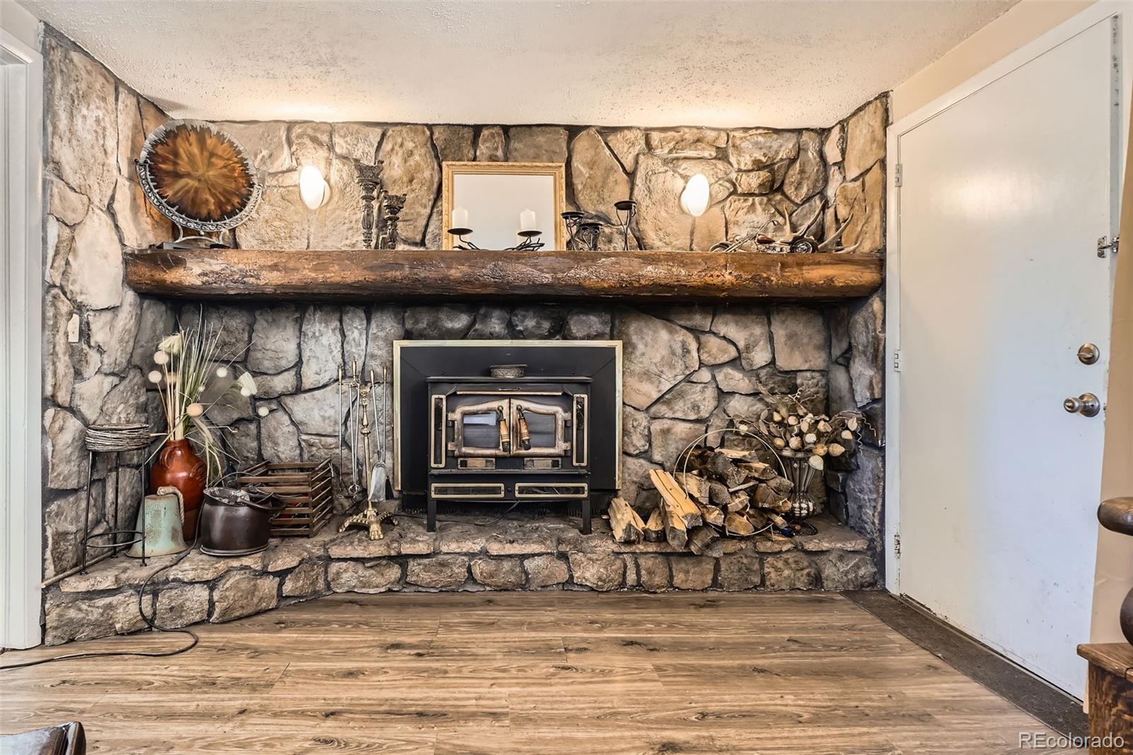 33 L Road Golden, CO 80403 - Photo 10 of 49