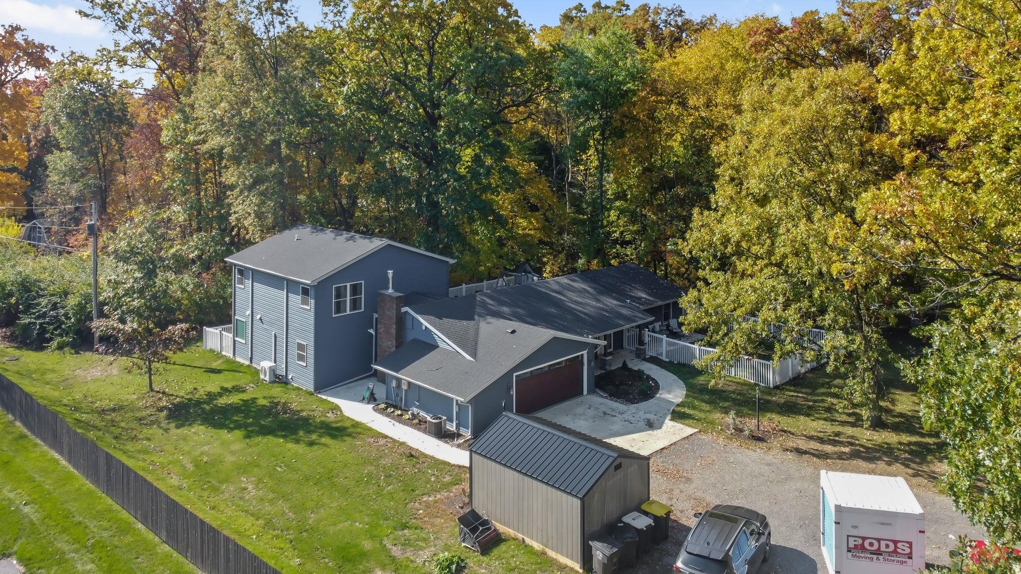 8728 Stellhorn Road Fort Wayne, IN 46815 - Photo 9 of 36