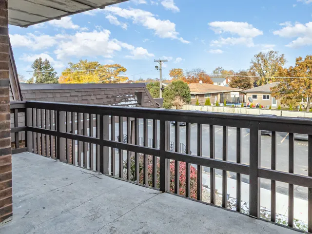 $145,000 | 1615 Richmond Street, Unit 201, Joliet, IL 60435