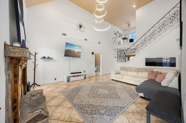 $3,300 | 21427 Tophill Drive, Spring, TX 77388