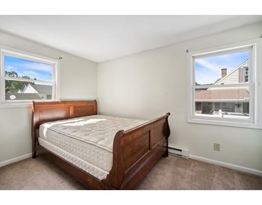 276 Gresham Street Springfield, MA 01119 - Photo 15 of 29 Gallery Image 15