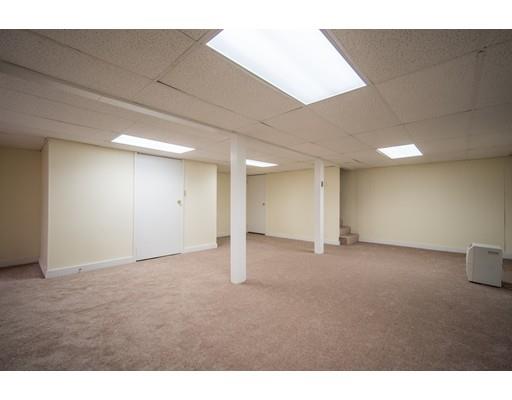 276 Gresham Street Springfield, MA 01119 - Photo 26 of 29 Gallery Image 26