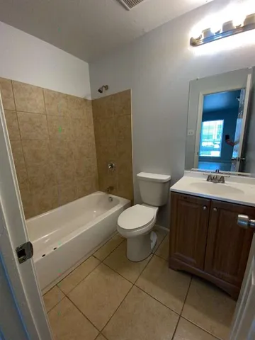 $1,195 | 6810 Trail Lake Drive, Fort Worth, TX 76133