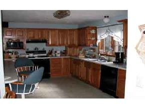 219 Patten Hill Road Candia, NH 03034 - Photo 2 of 5