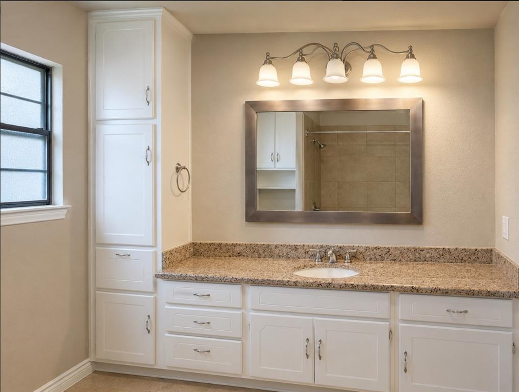 133 Springhill Drive Hurst, TX 76054 - Photo 15 of 18