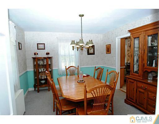 788 Ridge Road Monmouth Junction, NJ 08852 - Photo 6 of 24 Gallery Image 6