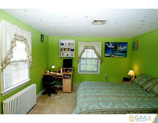 788 Ridge Road Monmouth Junction, NJ 08852 - Photo 9 of 24 Gallery Image 9