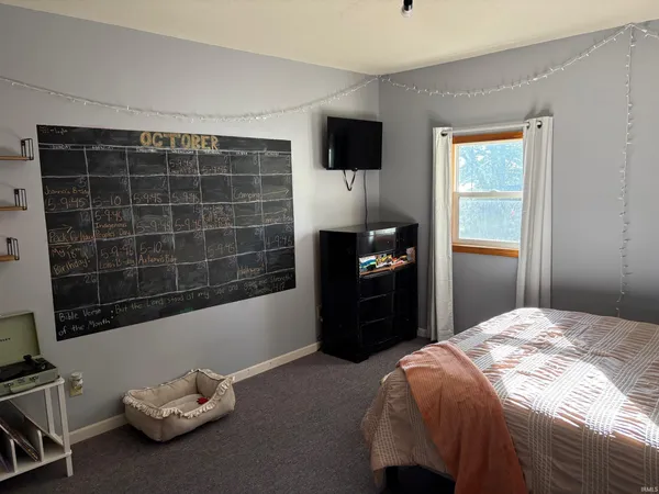 $199,900 | 1016 South Roosevelt Street, Silver Lake, IN 46982