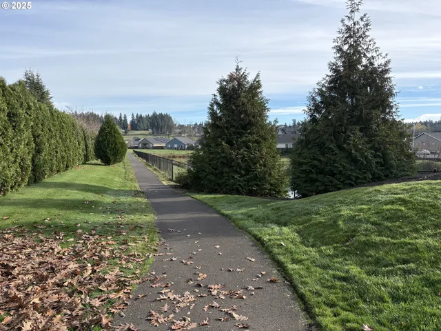 $475,000 | 1419 Northwest Bagby Street, Estacada, OR 97023