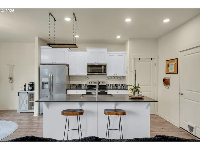 $475,000 | 1419 Northwest Bagby Street, Estacada, OR 97023