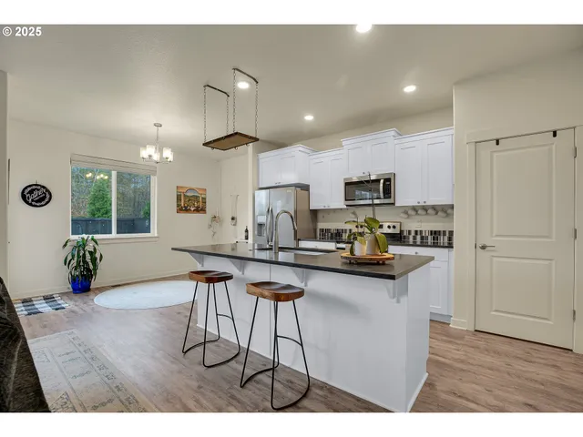 $475,000 | 1419 Northwest Bagby Street, Estacada, OR 97023