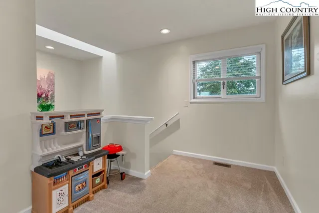 $899,000 | 245 Bella Vista Drive, Boone, NC 28607