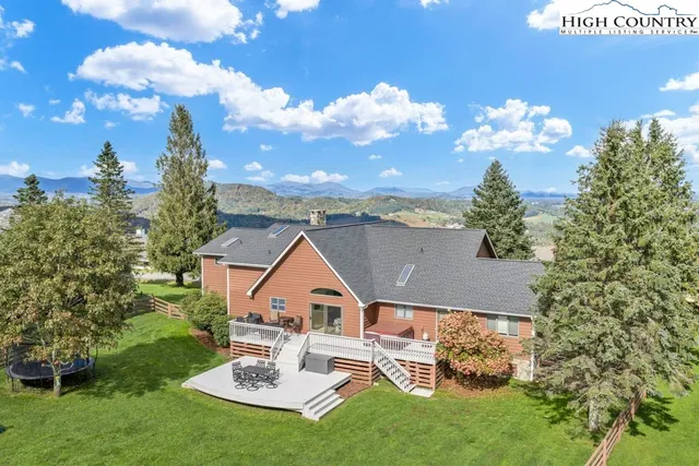 $899,000 | 245 Bella Vista Drive, Boone, NC 28607