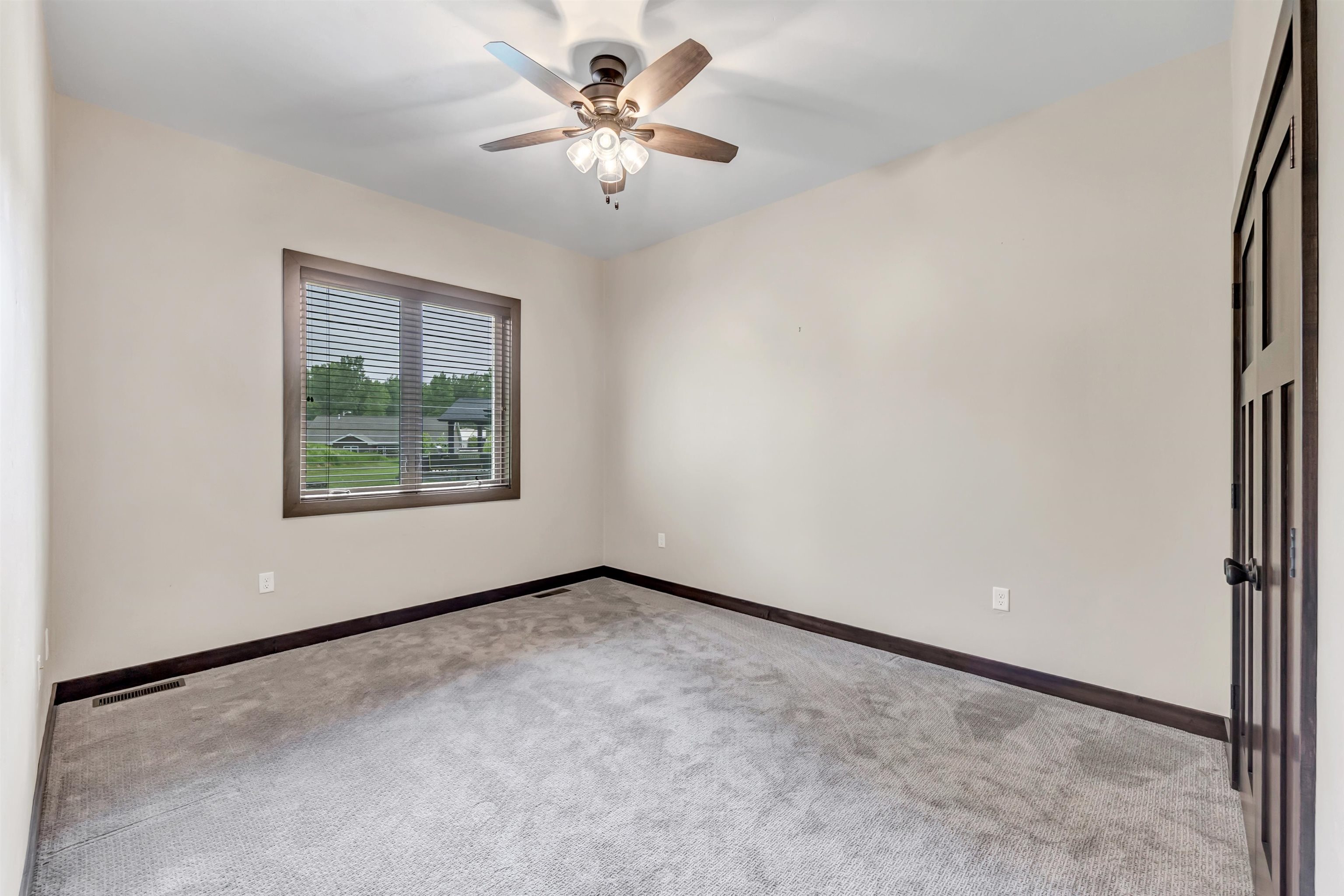 272 Lost Ridge Court Green Bay, WI 54302 - Photo 20 of 32