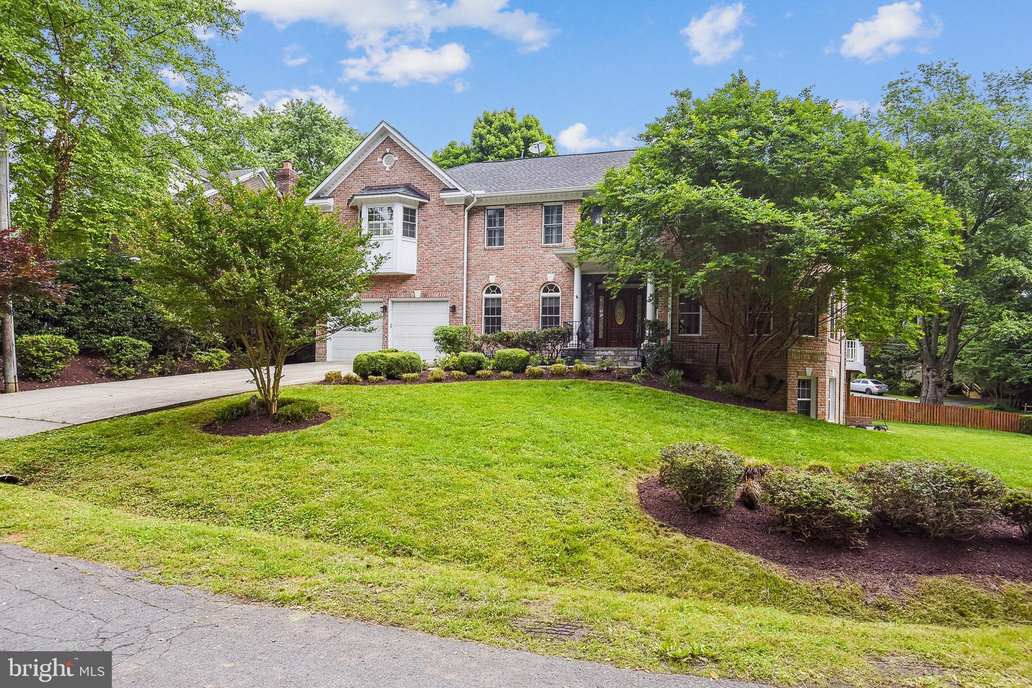 6320 Halsey Road McLean, VA 22101 - Photo 4 of 111