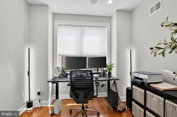 $2,800 | 2216 Almond Street, Philadelphia, PA 19125