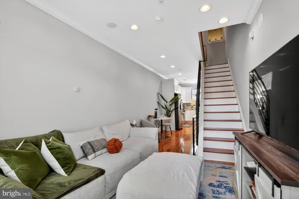 $2,800 | 2216 Almond Street, Philadelphia, PA 19125