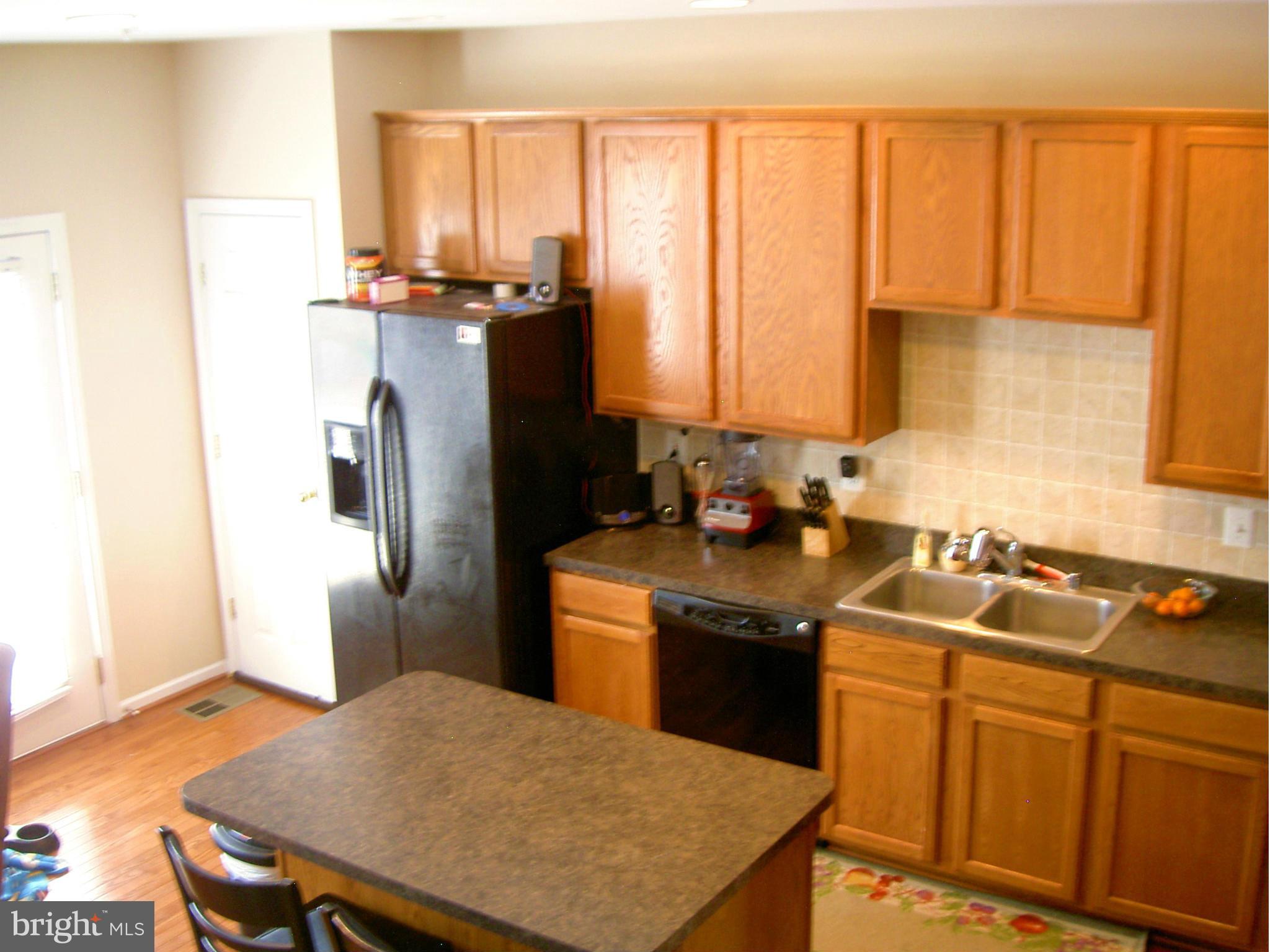 729 Compass Road Baltimore, MD 21220 - Photo 11 of 15 Kitchen