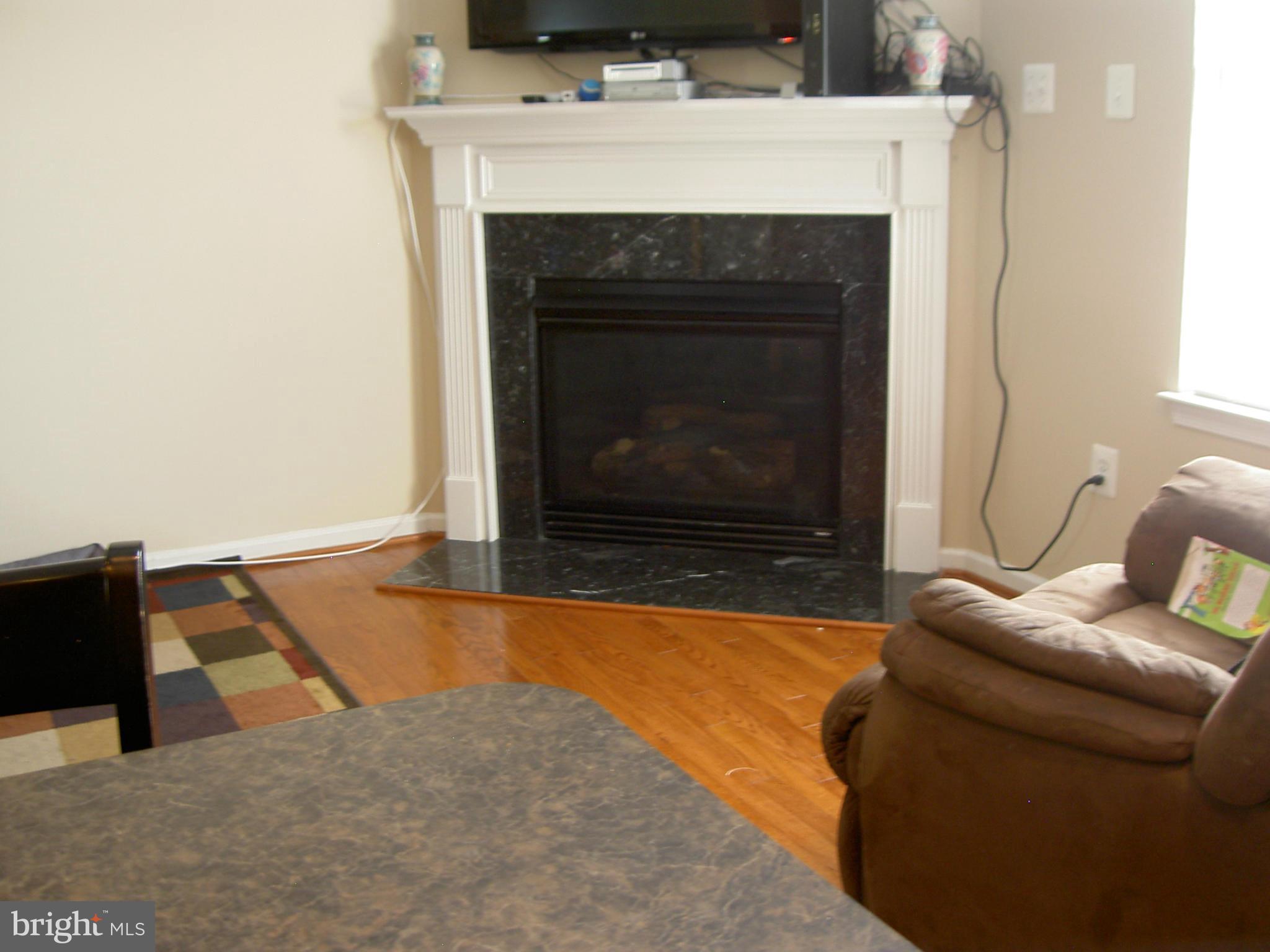 729 Compass Road Baltimore, MD 21220 - Photo 4 of 15 Kitchen