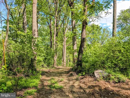 $230,000 | 3964 Hidden Valley Lane, Linden, VA 22642